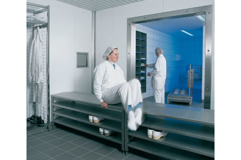 Step Over Bench CleanRoom 2